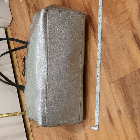 Kate Spade GUC Mavis Silver Taden Street Tote Shimmer Glitter Bag Purse CALLOUTS - Picture 6 of 16